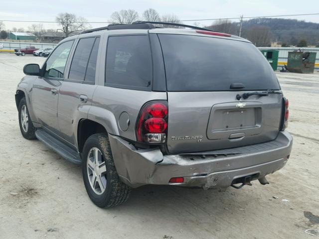 1GNDS13S962143466 - 2006 CHEVROLET TRAILBLAZE GRAY photo 3