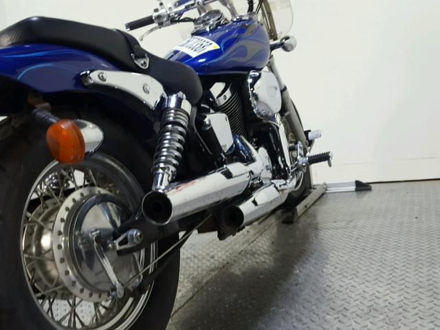 JH2RC44595M802856 - 2005 HONDA VT750 DC BLUE photo 18