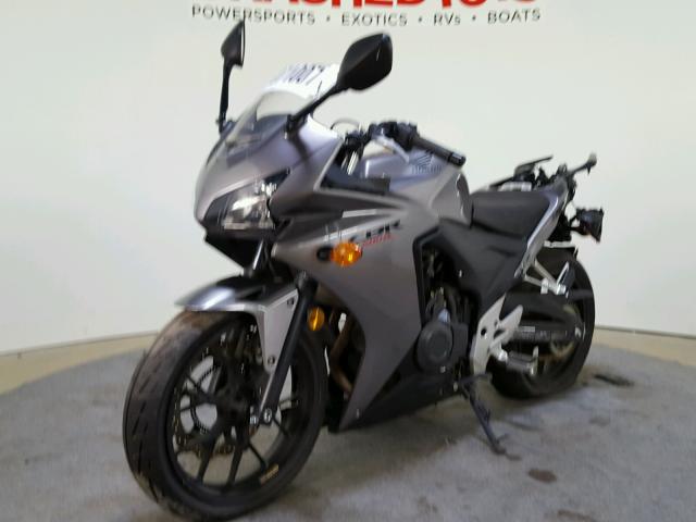 MLHPC4406F5200350 - 2015 HONDA CBR500 RA- GRAY photo 4