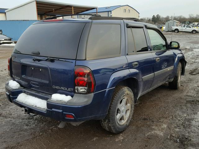 1GNDT13S242347116 - 2004 CHEVROLET TRAILBLAZE BLUE photo 4