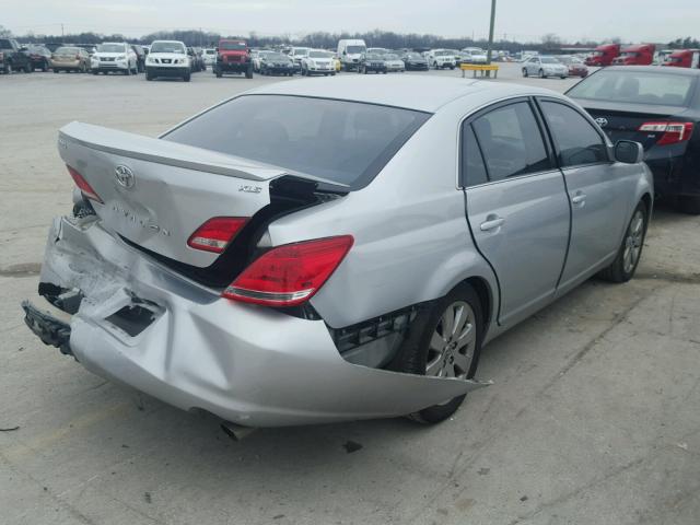 4T1BK36B67U235014 - 2007 TOYOTA AVALON XL SILVER photo 4