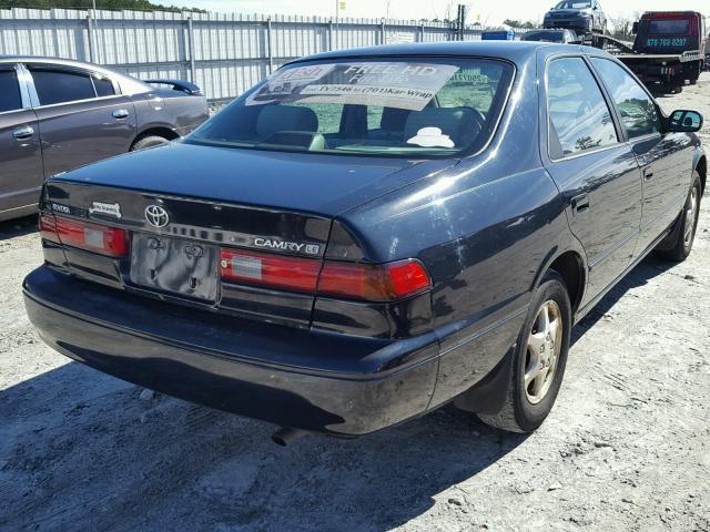 4T1BG22K2VU064549 - 1997 TOYOTA CAMRY CE BLACK photo 4