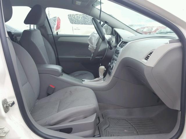 1G1ZC5E01CF262981 - 2012 CHEVROLET MALIBU 1LT 白色 照片 5