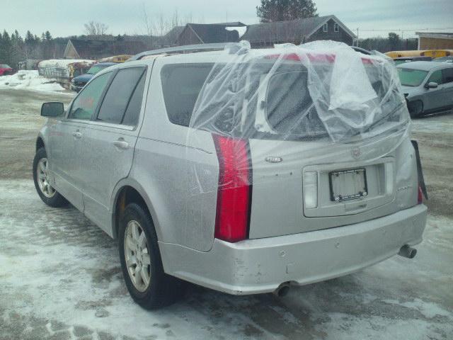 1GYEE637260156076 - 2006 CADILLAC SRX SILVER photo 3