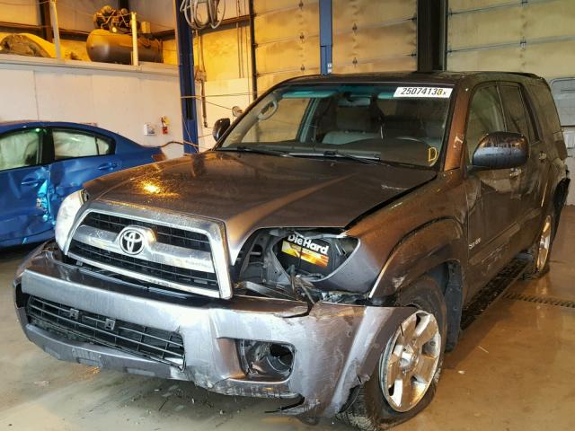 JTEBU14R268071749 - 2006 TOYOTA 4RUNNER GRAY photo 2