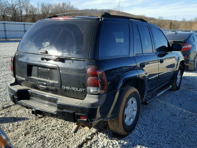 1GNDS13S422207651 - 2002 CHEVROLET TRAILBLAZE BLACK photo 4