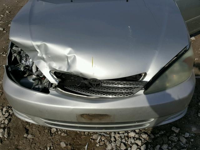 4T1BE32K24U291413 - 2004 TOYOTA CAMRY LE SILVER photo 7