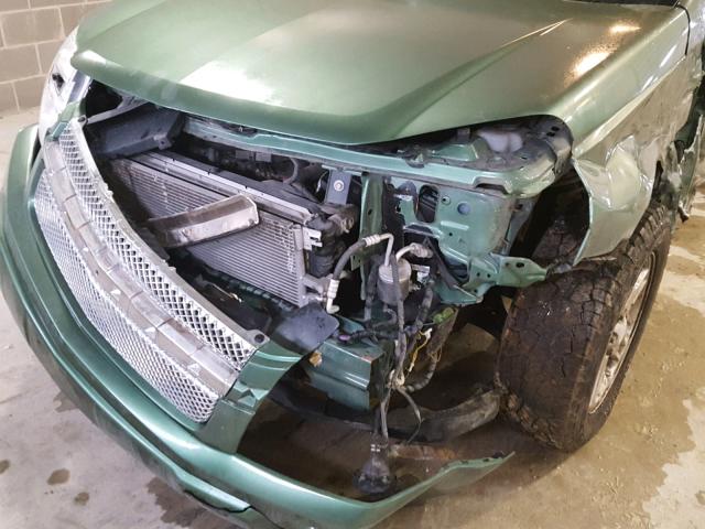 2CNDL73F056174422 - 2005 CHEVROLET EQUINOX LT GREEN photo 9