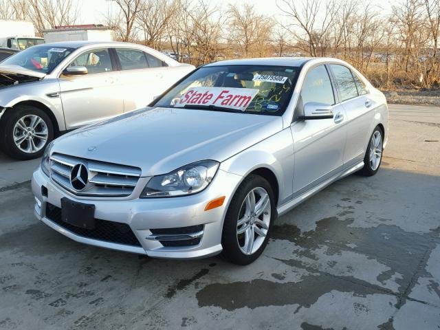 WDDGF4HB0DG137291 - 2013 MERCEDES-BENZ C 250 SILVER photo 2