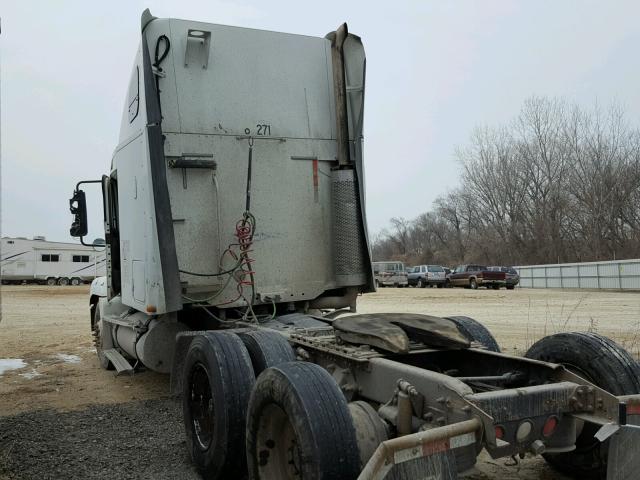 1FUYSDYBXYLF83807 - 2000 FREIGHTLINER CONVENTION WHITE photo 3