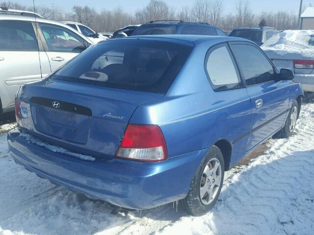 KMHCF35G0YU055518 - 2000 HYUNDAI ACCENT L BLUE photo 4