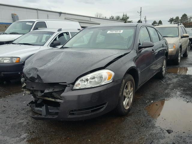 2G1WB58N289212958 - 2008 CHEVROLET IMPALA LS BLACK photo 2