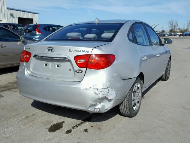 KMHDU4ADXAU845135 - 2010 HYUNDAI ELANTRA BL SILVER photo 4