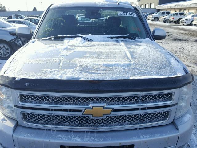 1GCRKSE75DZ320905 - 2013 CHEVROLET SILVERADO SILVER photo 7