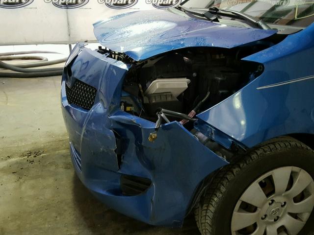 JTDJT923785199070 - 2008 TOYOTA YARIS BLUE photo 9