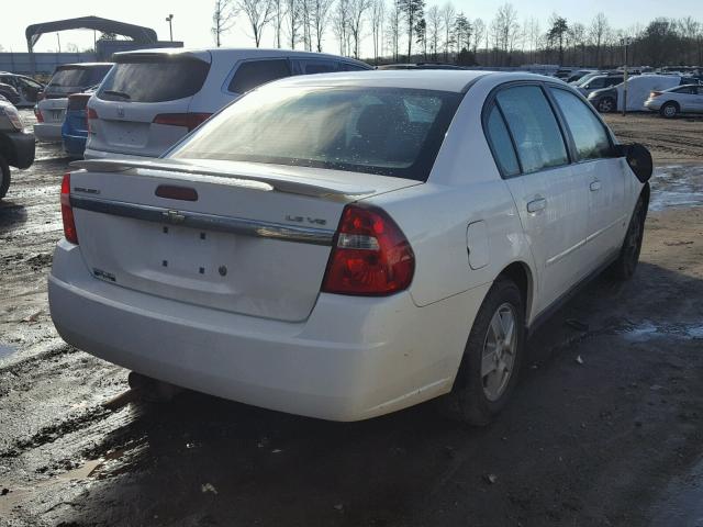 1G1ZT52805F279462 - 2005 CHEVROLET MALIBU LS WHITE photo 4