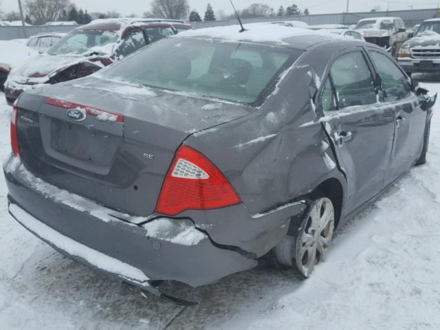 3FAHP0HA8CR226597 - 2012 FORD FUSION SE SILVER photo 4