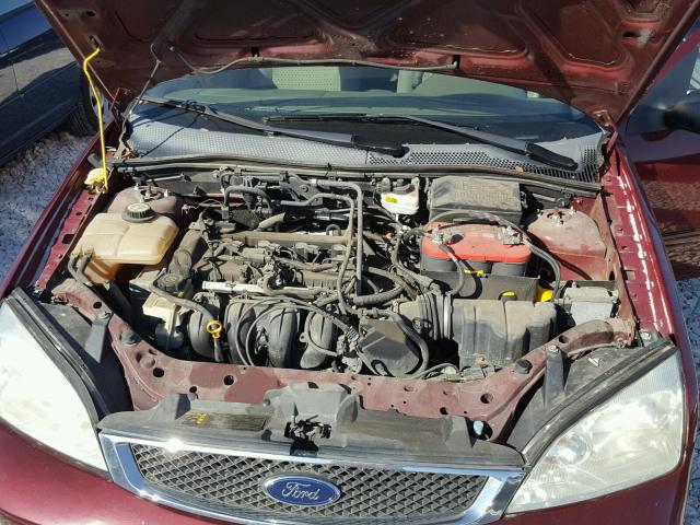 1FAFP34N27W122000 - 2007 FORD FOCUS ZX4 RED photo 7