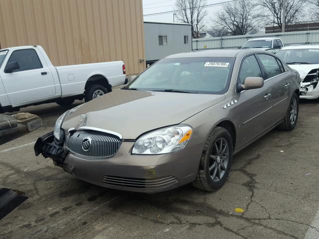 1G4HR57Y87U169960 - 2007 BUICK LUCERNE CX GOLD photo 2