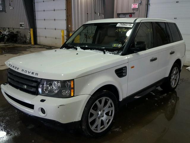 SALSK25468A124590 - 2008 LAND ROVER RANGE ROVE WHITE photo 2