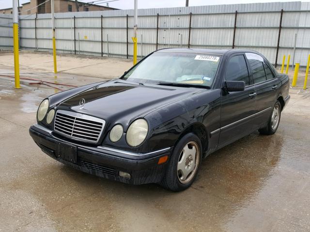 WDBJF70H0XA788847 - 1999 MERCEDES-BENZ E 430 BLACK photo 2