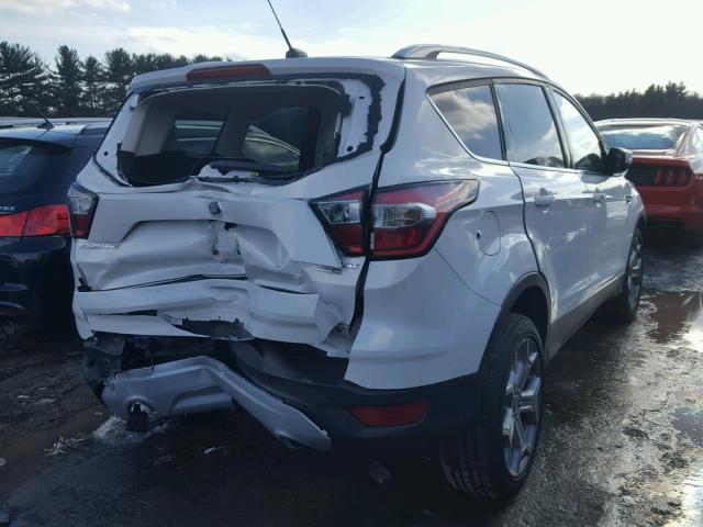 1FMCU9J91HUA99415 - 2017 FORD ESCAPE TIT WHITE photo 4