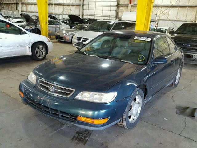 19UYA1250VL009061 - 1997 ACURA 2.2CL GREEN photo 2