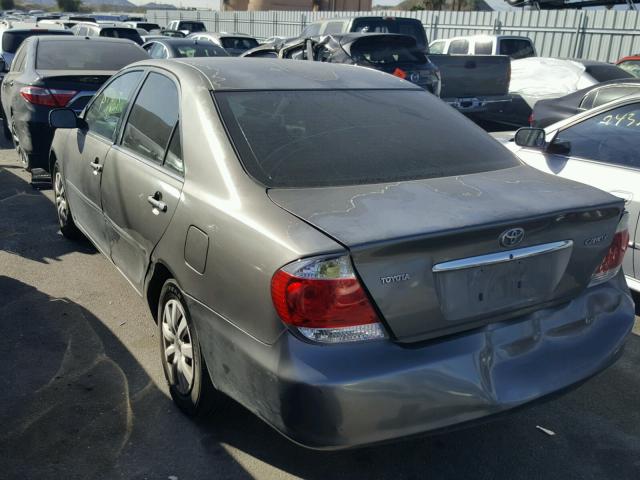 4T1BE32KX6U743319 - 2006 TOYOTA CAMRY LE GRAY photo 3