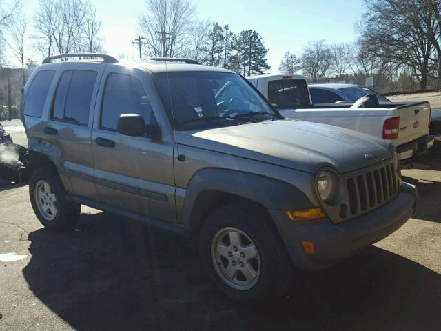 1J4GL48K66W115124 - 2006 JEEP LIBERTY SP GOLD photo 1