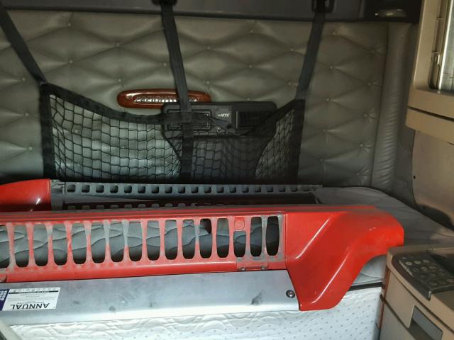 1FUJGLDR4BSAZ6647 - 2011 FREIGHTLINER CASCADIA 1 RED photo 6