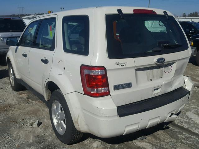 1FMCU0C79CKC35754 - 2012 FORD ESCAPE XLS WHITE photo 3