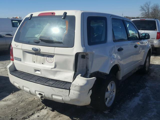 1FMCU0C79CKC35754 - 2012 FORD ESCAPE XLS WHITE photo 9