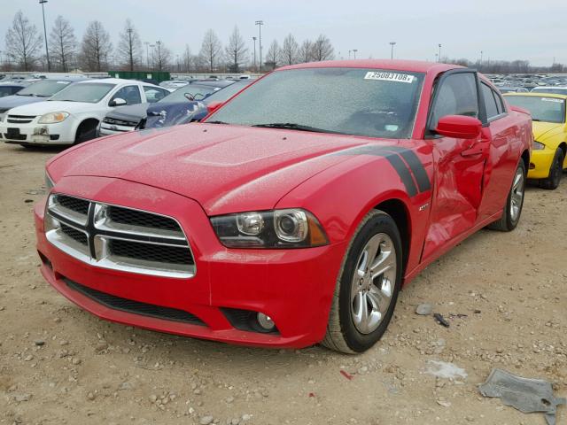 2C3CDXCT6EH216068 - 2014 DODGE CHARGER R/ RED photo 2