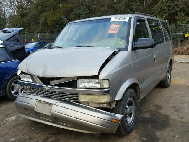 1GNDM19XX2B143063 - 2002 CHEVROLET ASTRO TAN photo 2