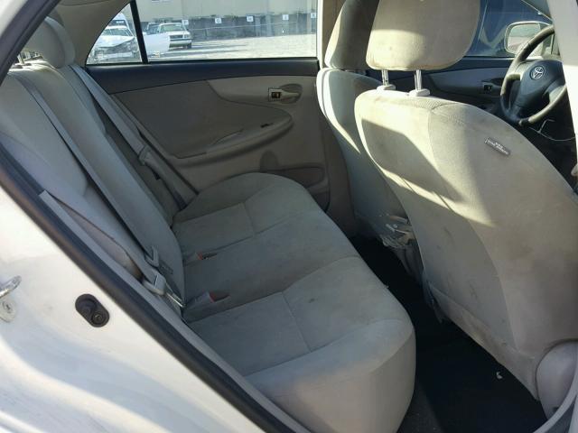 5YFBU4EE9CP055873 - 2012 TOYOTA COROLLA BA WHITE photo 6