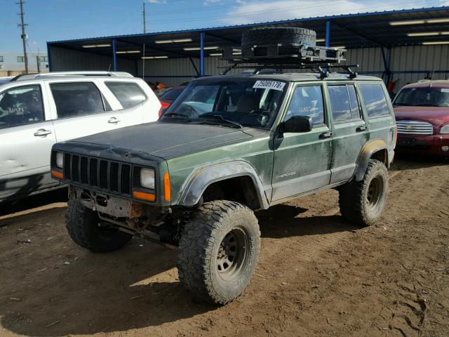 1J4FJ28S5VL565210 - 1997 JEEP CHEROKEE S GREEN photo 2