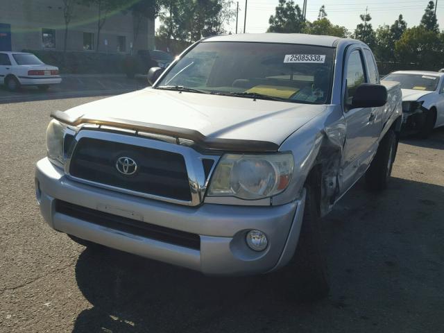 5TETU62N85Z002275 - 2005 TOYOTA TACOMA PRE SILVER photo 2