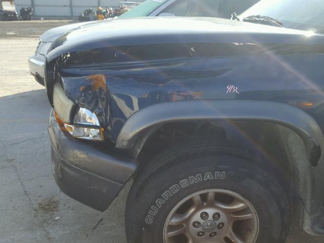 1B4HS38N22F159601 - 2002 DODGE DURANGO SP BLUE photo 9