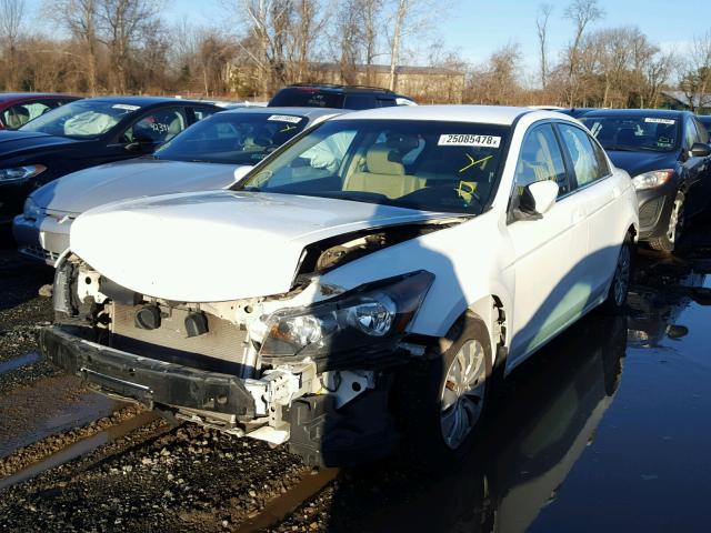 1HGCP2F39BA033910 - 2011 HONDA ACCORD LX WHITE photo 2