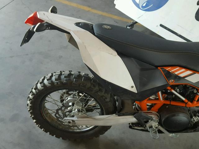 VBKLET408DM753010 - 2013 KTM 690 ENDURO ORANGE photo 6