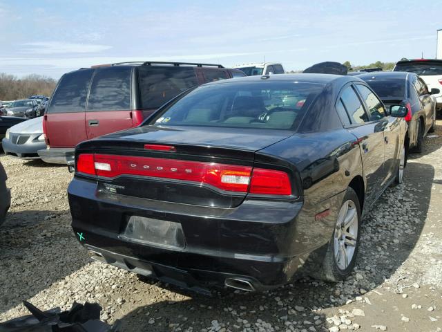 2B3CL3CG9BH532541 - 2011 DODGE CHARGER BLACK photo 4