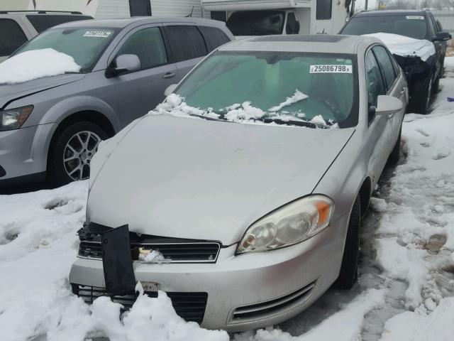 2G1WT58N169382836 - 2006 CHEVROLET IMPALA LT SILVER photo 2