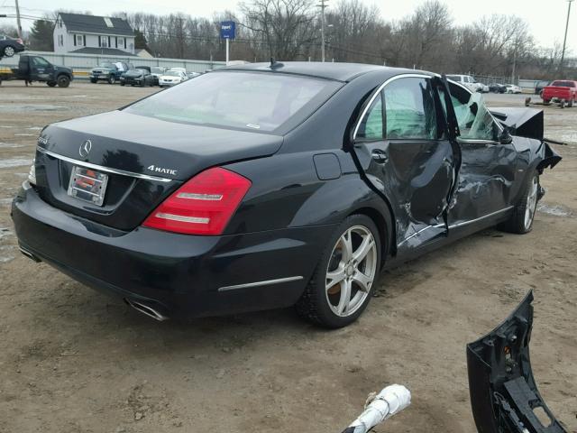 WDDNG9EB9CA459337 - 2012 MERCEDES-BENZ S 550 4MAT BLACK photo 4