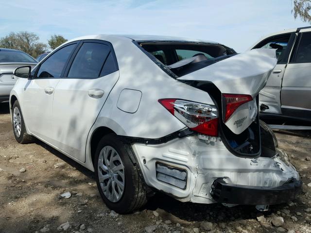 5YFBURHE9HP668074 - 2017 TOYOTA COROLLA L WHITE photo 3