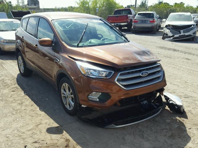 1FMCU0GD2HUB49309 - 2017 FORD ESCAPE SE ORANGE photo 1