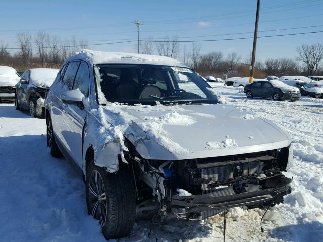 3VV2B7AX7JM034699 - 2018 VOLKSWAGEN TIGUAN SE Білий фото 1