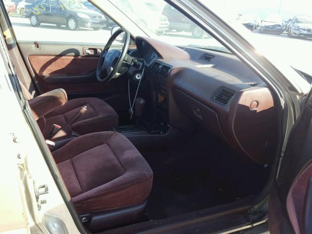 JHMCB7679NC061162 - 1992 HONDA ACCORD EX GOLD photo 5