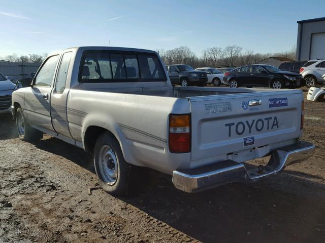 JT4RN93PXL0014028 - 1990 TOYOTA PICKUP 1/2 SILVER photo 3