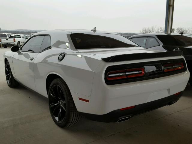 2C3CDZAG4HH665979 - 2017 DODGE CHALLENGER WHITE photo 3