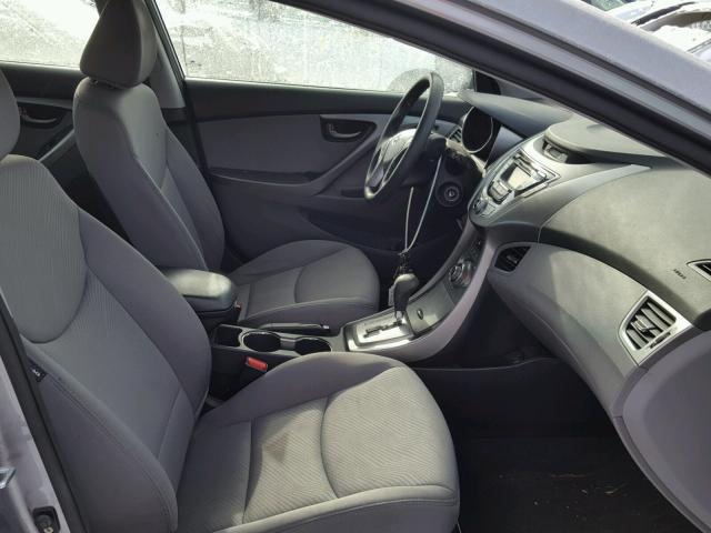 KMHDH4AE3DU582147 - 2013 HYUNDAI ELANTRA GL GRAY photo 5